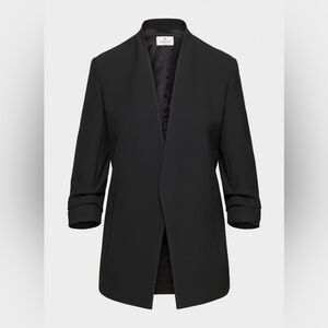 COPY - Aritzia Power Hip Blazer